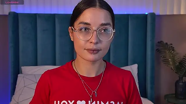 EricaKors online show from 02/04/26, 08:42