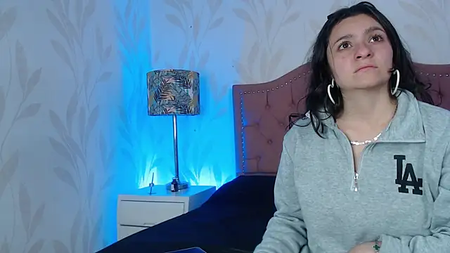 Emmy Palacios online show from 01/12/26, 11:59