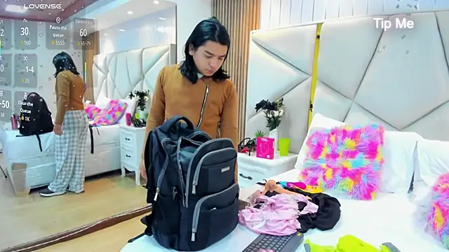 SweetKata  online show from 12/14/25, 11:48