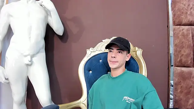 Sebastian Reed online show from 01/15/26, 02:38