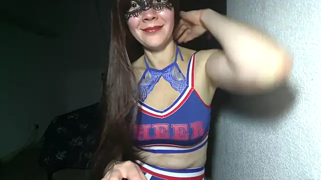 Snapshot of Aromaloveqq chatting on 11/24/25, 03:12 Aromaloveqq online show from 11/24/25, 03:12