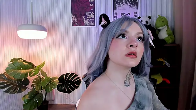 lexirouge   online show from 11/21/25, 07:56