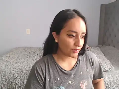 cute8smile online show from 11/05/25, 05:24