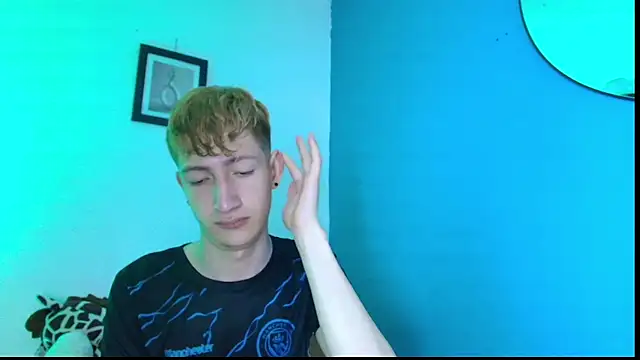 Erick Taylor3 online show from 04/15/26, 07:58