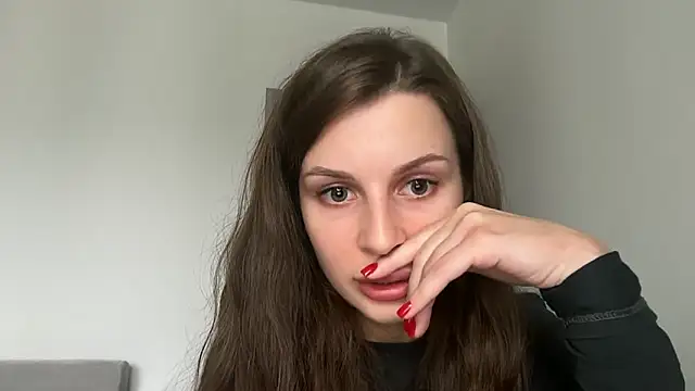 Snapshot of karinamoonss chatting on 11/07/25, 11:54 karinamoonss online show from 11/07/25, 11:54