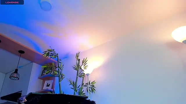 JessicaPratt online show from 03/04/25, 01:23