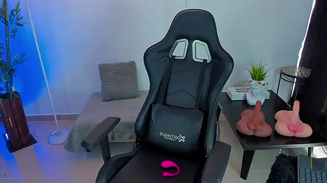 JessicaPratt online show from 03/12/25, 04:46