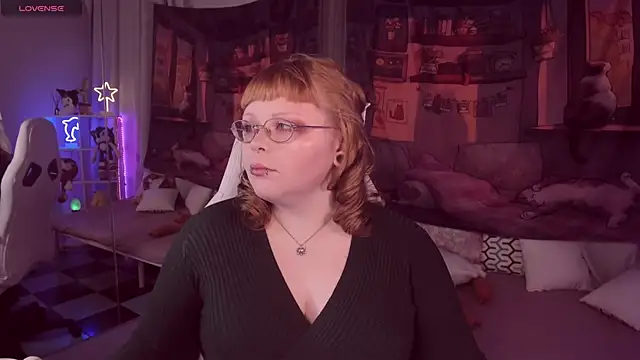 LottieReed online show from 01/10/26, 03:47