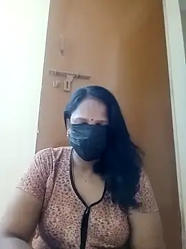 tamilammu1431 online show from 11/21/25, 03:38