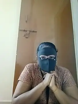 tamilammu1431 online show from 12/02/25, 07:36