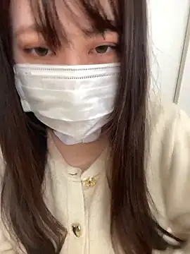 Snapshot of RIHO_riho_01 chatting on 11/26/25, 02:45 RIHO riho 01 online show from 11/26/25, 02:45