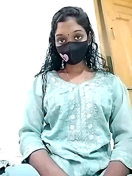 Snapshot of Tushi-10 chatting on 11/23/25, 06:57 Tushi-10 online show from 11/23/25, 06:57