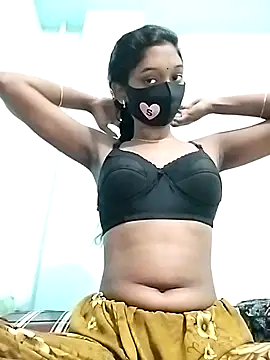 Snapshot of Tushi-10 chatting on 12/14/25, 12:27 Tushi-10 online show from 12/14/25, 12:27