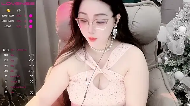 Monica-666888- online show from 12/18/25, 04:35