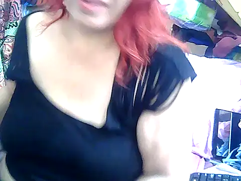 Snapshot of Sweetpinay_mature chatting on 07/14/26, 01:41 Sweetpinay mature online show from 07/14/26, 01:41