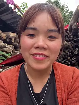 nachi-baby online show from 10/23/25, 09:41