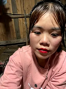 nachi-baby online show from 11/22/25, 01:10