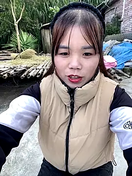 nachi-baby online show from 11/28/25, 07:55