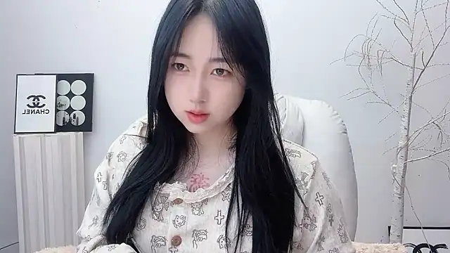 Snapshot of Love-hanzaizai718 chatting on 11/18/25, 08:02 Love-hanzaizai718 online show from 11/18/25, 08:02