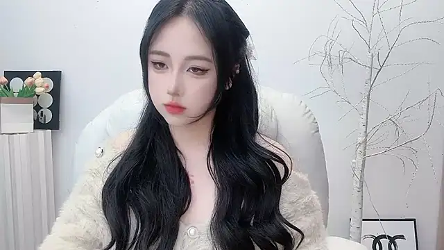 Snapshot of Love-hanzaizai718 chatting on 11/24/25, 02:28 Love-hanzaizai718 online show from 11/24/25, 02:28