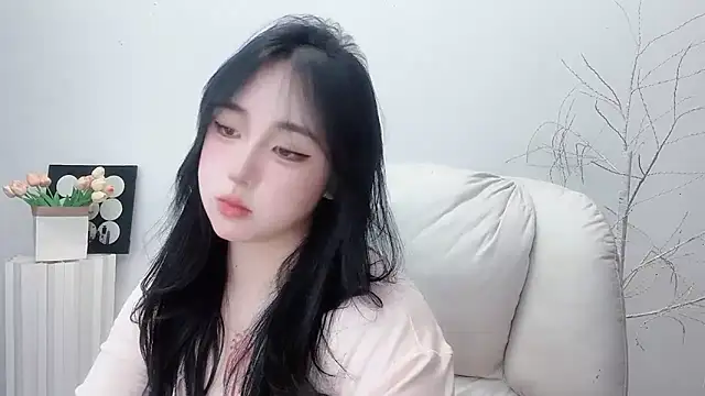 Love-hanzaizai718 online show from 12/22/25, 03:53