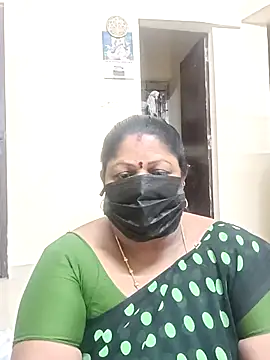 Snapshot of sreemamitha9 chatting on 11/24/25, 11:48 sreemamitha9 online show from 11/24/25, 11:48