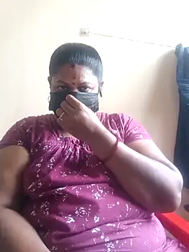 Snapshot of sreemamitha9 chatting on 11/27/25, 03:08 sreemamitha9 online show from 11/27/25, 03:08