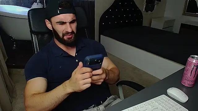 Snapshot of MicahLane chatting on 07/19/26, 04:38 MicahLane online show from 07/19/26, 04:38