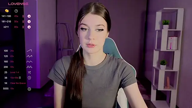 Ksarina online show from 11/11/25, 05:02