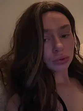 Erinbx12 online show from 04/11/26, 05:01