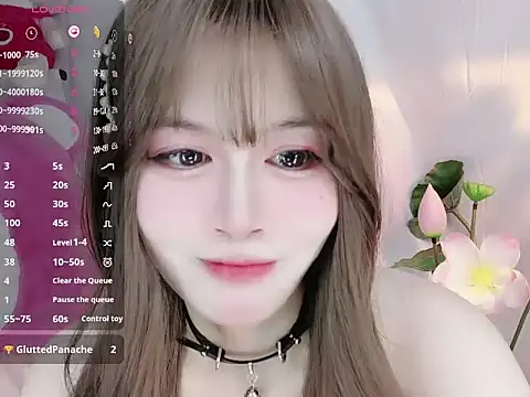 Snapshot of -zhuzhu-999- chatting on 10/26/25, 06:14 -zhuzhu-999- online show from 10/26/25, 06:14