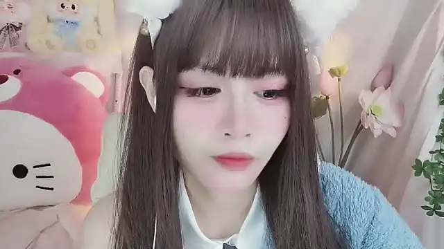 Snapshot of -zhuzhu-999- chatting on 11/25/25, 04:29 -zhuzhu-999- online show from 11/25/25, 04:29