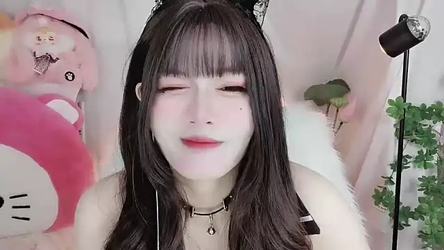 Snapshot of -zhuzhu-999- chatting on 01/14/26, 10:25 -zhuzhu-999- online show from 01/14/26, 10:25