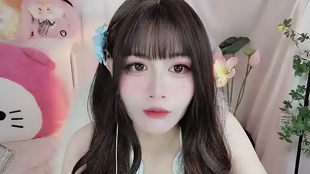 Snapshot of -zhuzhu-999- chatting on 02/05/26, 08:35 -zhuzhu-999- online show from 02/05/26, 08:35