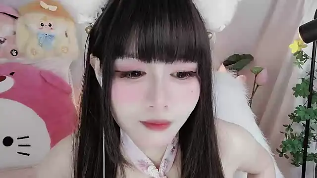 Snapshot of -zhuzhu-999- chatting on 02/13/26, 09:44 -zhuzhu-999- online show from 02/13/26, 09:44