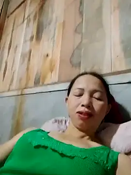 TRIEUTRIEU20 online show from 11/04/25, 02:10