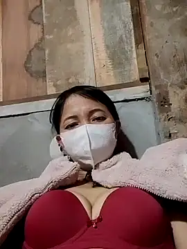 TRIEUTRIEU20 online show from 11/12/25, 09:42