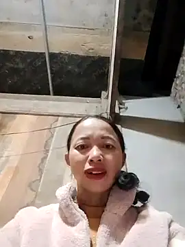 TRIEUTRIEU20 online show from 11/13/25, 07:57