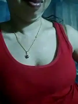 TRIEUTRIEU20 online show from 04/08/26, 02:17