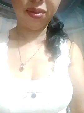 TRIEUTRIEU20 online show from 06/22/26, 04:59