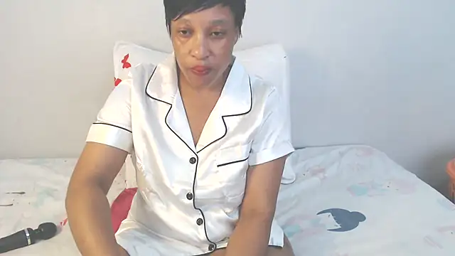 CocoCaramel-X online show from 01/13/26, 05:35