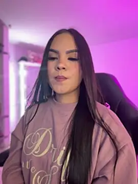 amber white15 online show from 01/11/26, 05:34