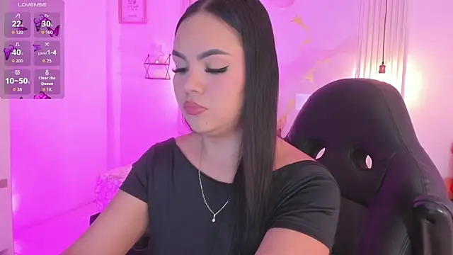 amber white15 online show from 03/26/26, 03:23