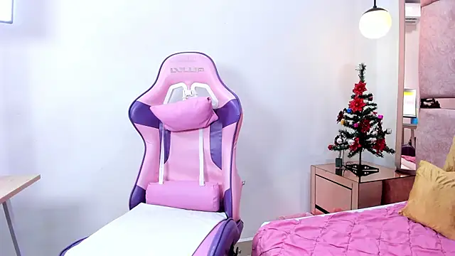 aitana monteroo online show from 11/27/25, 11:45