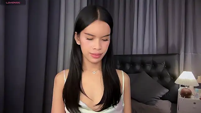 Snapshot of Candicemeow chatting on 06/09/26, 05:24 Candicemeow online show from 06/09/26, 05:24