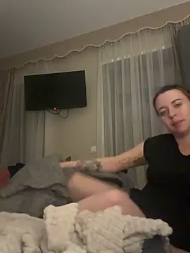 Latexaddictx  online show from 02/27/26, 07:25