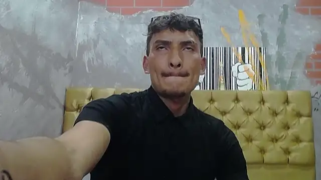 SavageLover  online show from 12/20/25, 05:36