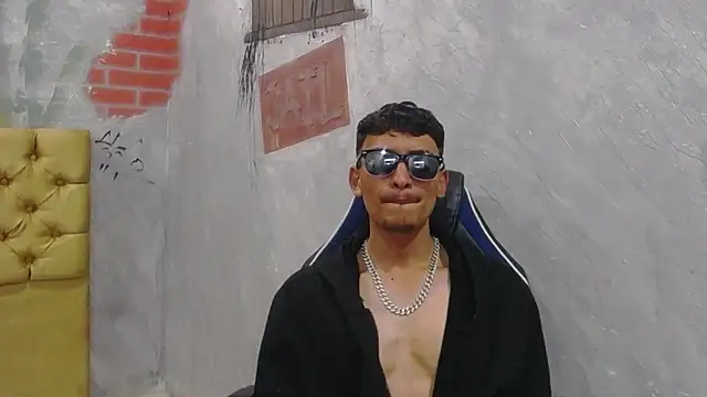 SavageLover  online show from 12/21/25, 04:58