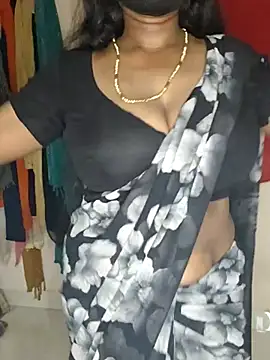 Snapshot of sivashree chatting on 06/23/26, 03:54 sivashree online show from 06/23/26, 03:54