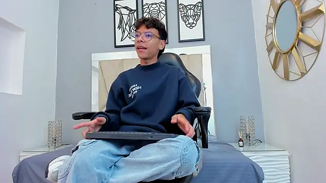 adams bobby online show from 11/25/25, 11:21